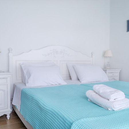 Heliades Maisonettes Mithimna Bagian luar foto