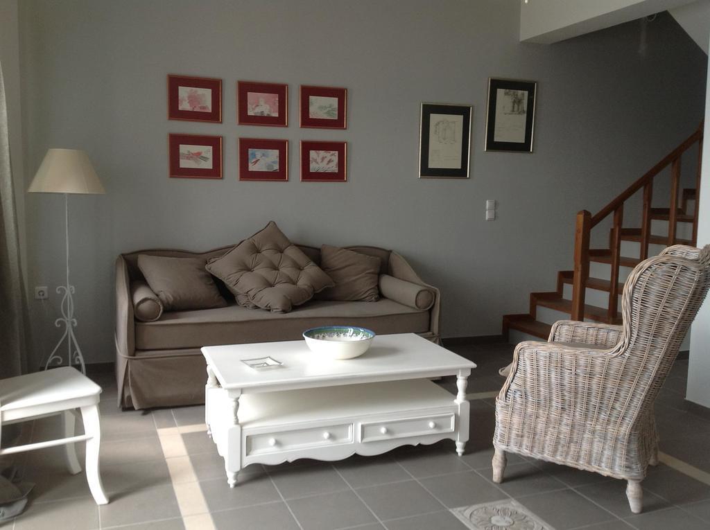 Heliades Maisonettes Mithimna Ruang foto