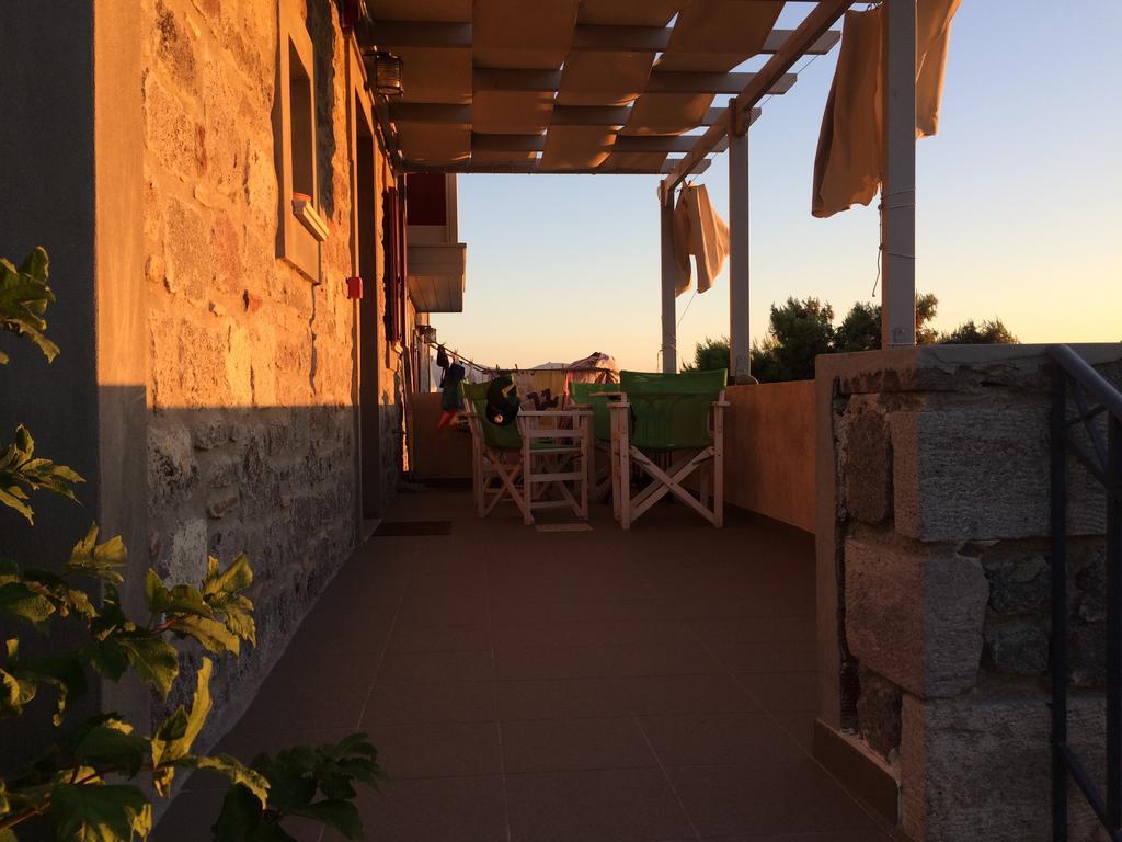 Heliades Maisonettes Mithimna Bagian luar foto